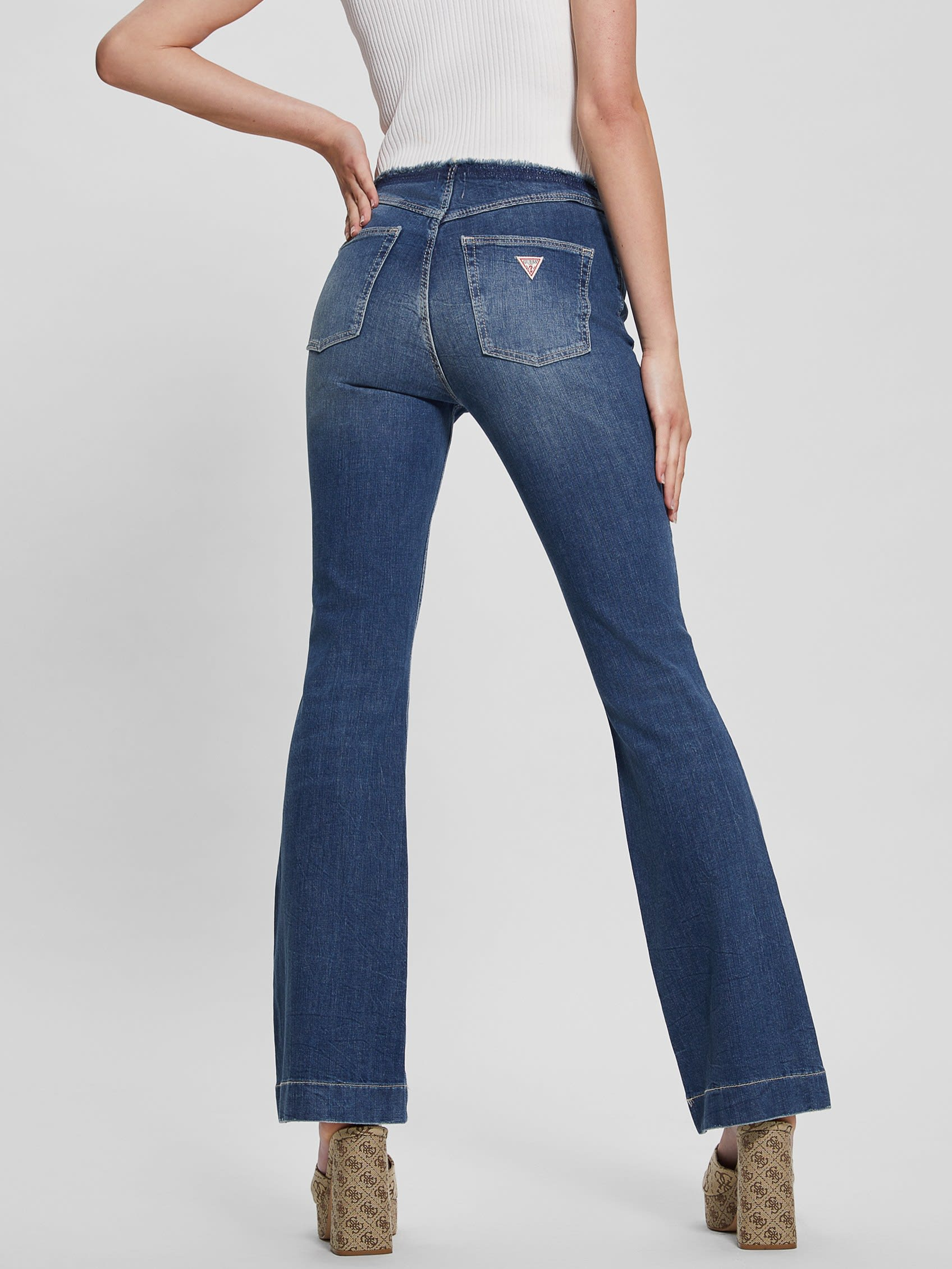ECO POP '70S FRAYED FLARED JEANS | Guess Philippines